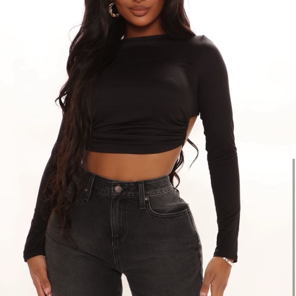 FASHION NOVA TOPS - Picture 2 of 4